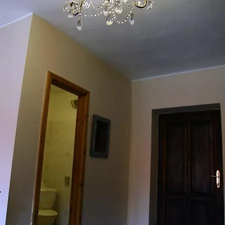 Adalbert Guest house 3*