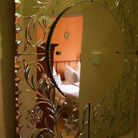 Adalbert Guest house 3*